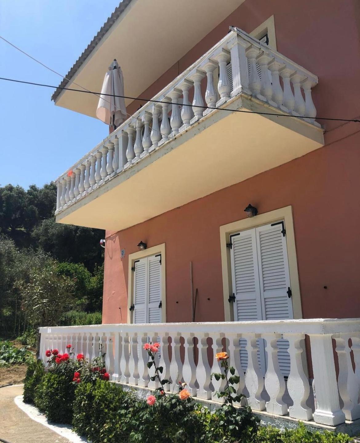 Villa Vasiliki Vitaládes Esterno foto