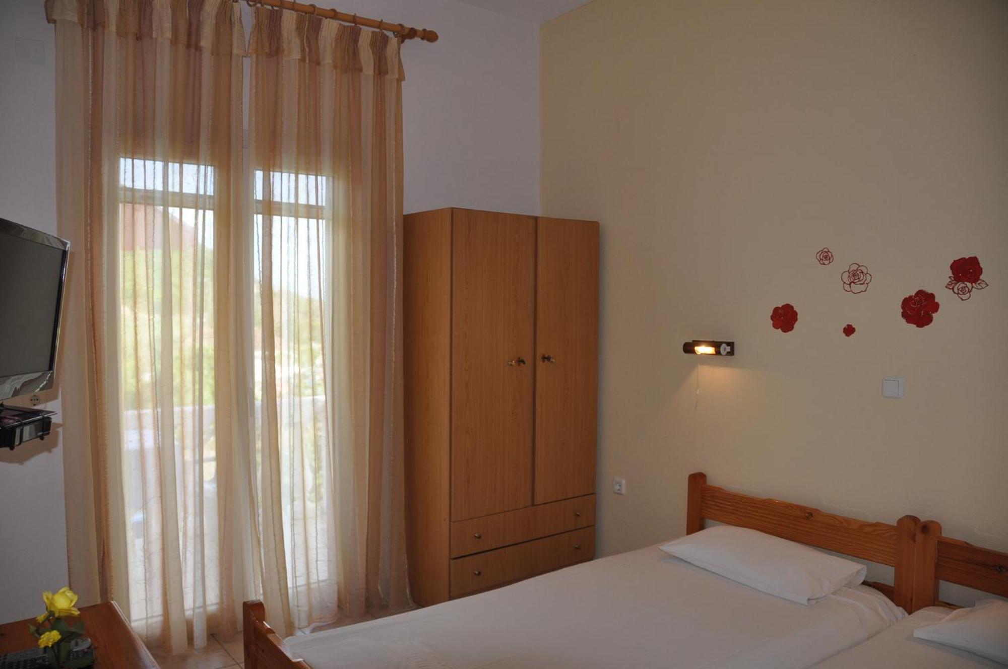 Villa Vasiliki Vitaládes Esterno foto